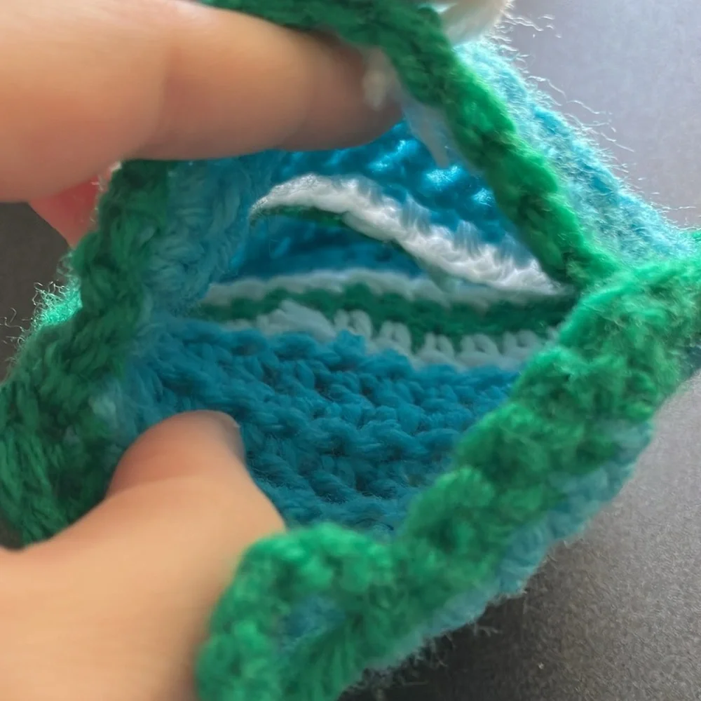 Handmade crochet cell